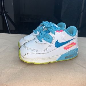 Nike Air Max 90 Sneaker